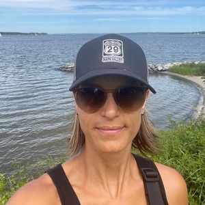 Meet your Posher, Angela